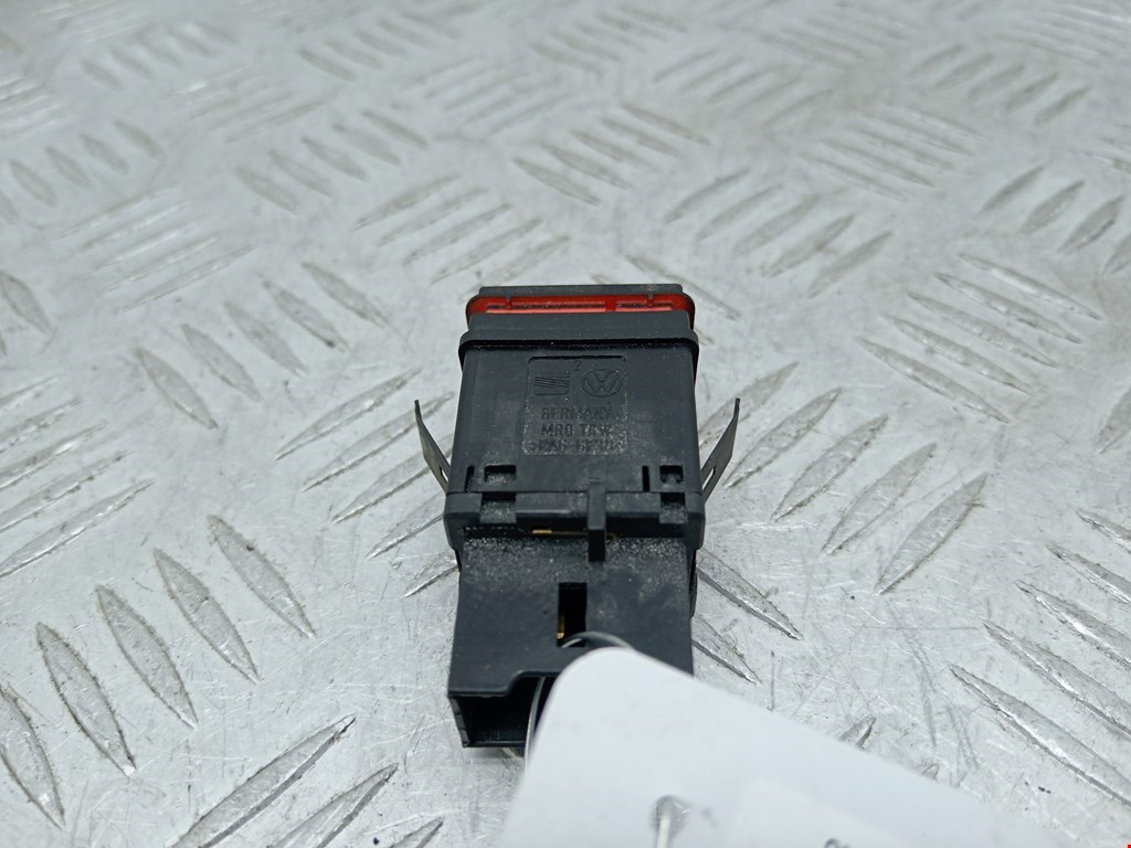 Кнопка аварийной сигнализации (аварийки) PORSCHE Cayenne 955/957 2002-2010