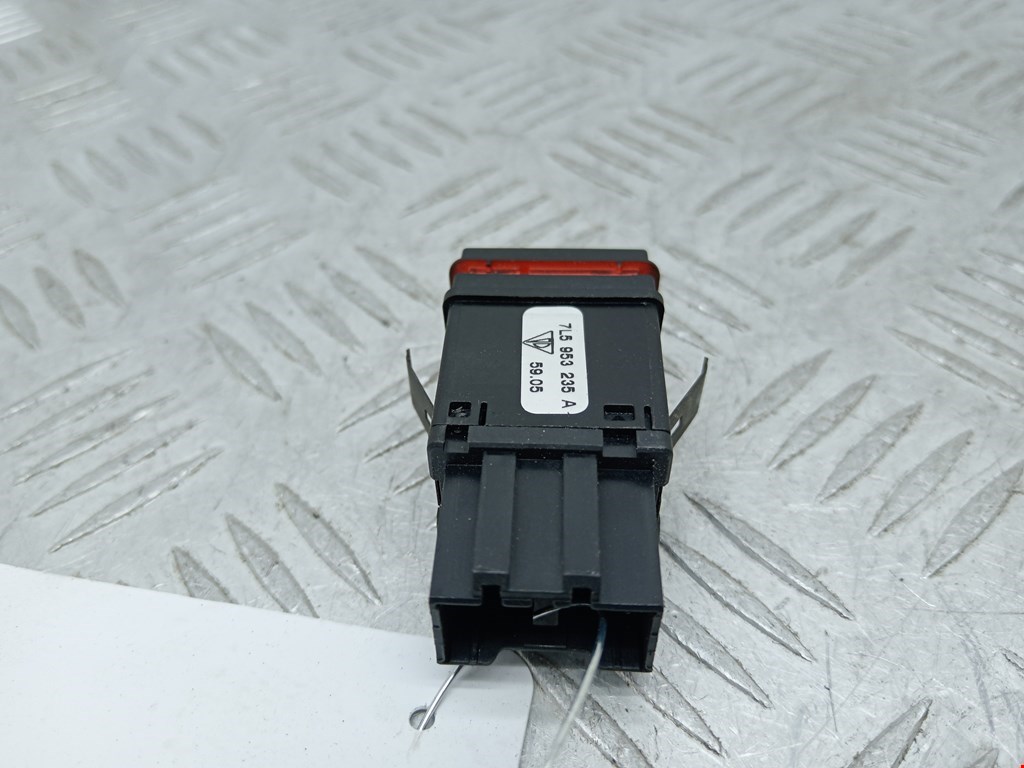 Кнопка аварийной сигнализации (аварийки) PORSCHE Cayenne 955/957 2002-2010