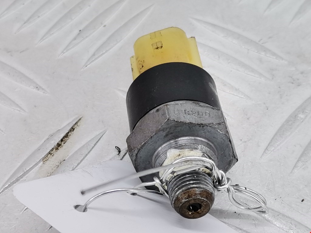 Датчик давления масла RENAULT Laguna 2007-2015