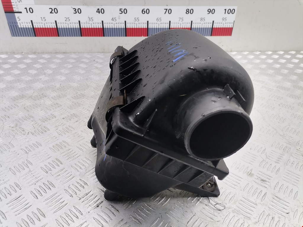 Корпус воздушного фильтра JEEP Cherokee XJ 1984-2001