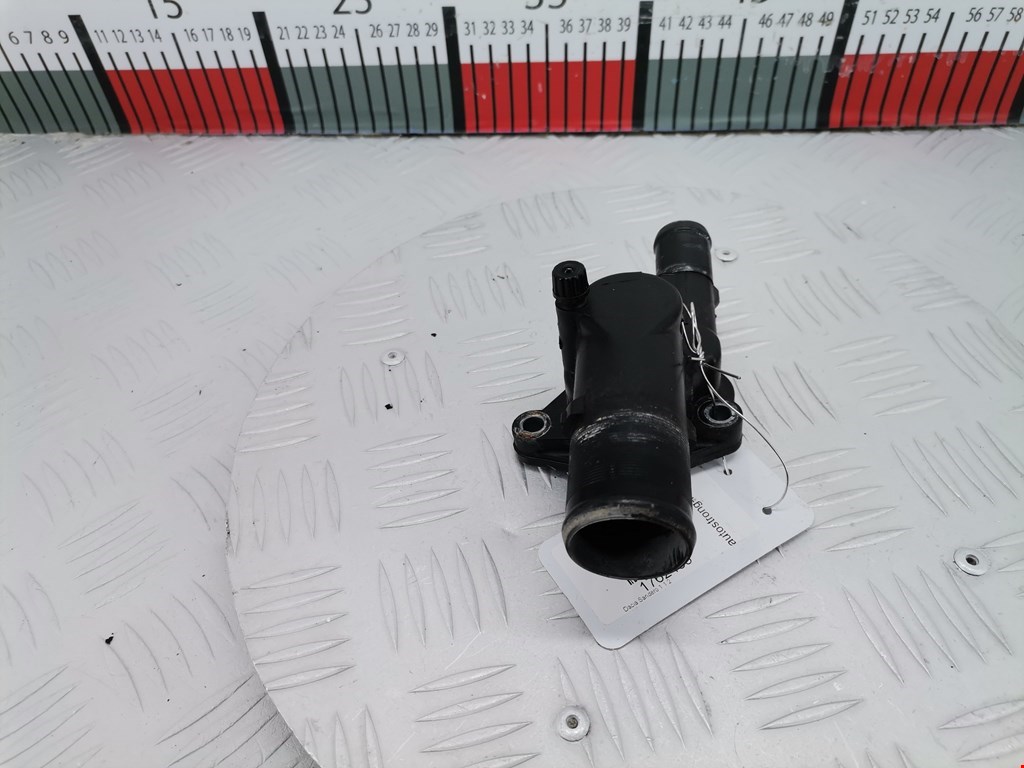 Корпус термостата DACIA Sandero 2008-2012