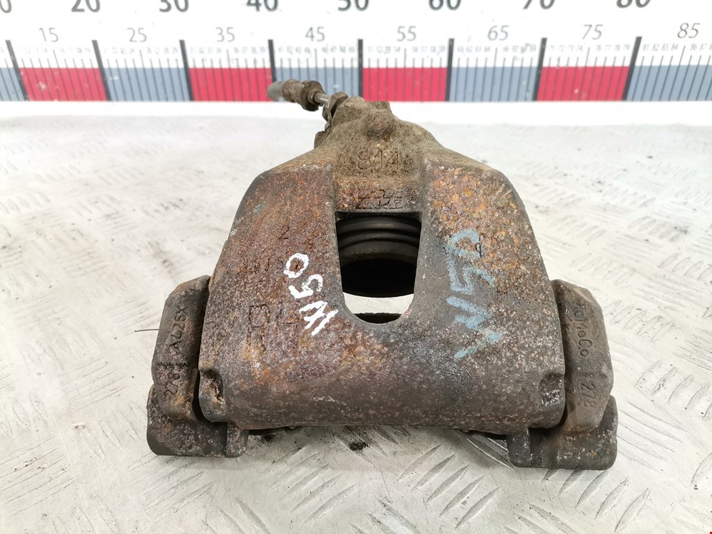 Суппорт передний правый FORD Focus III 2011-2019