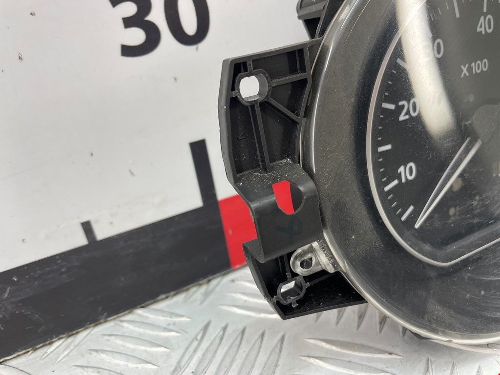 Панель приборов (щиток) DACIA Sandero 2008-2012