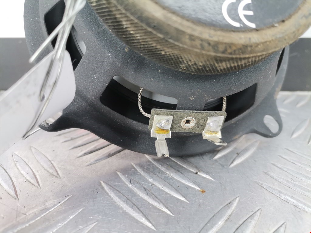 Динамик DACIA Sandero 2008-2012