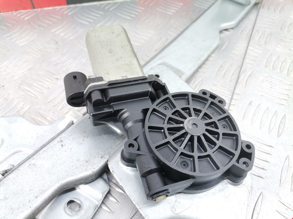 Стеклоподъемник передний левый DACIA Sandero 2008-2012