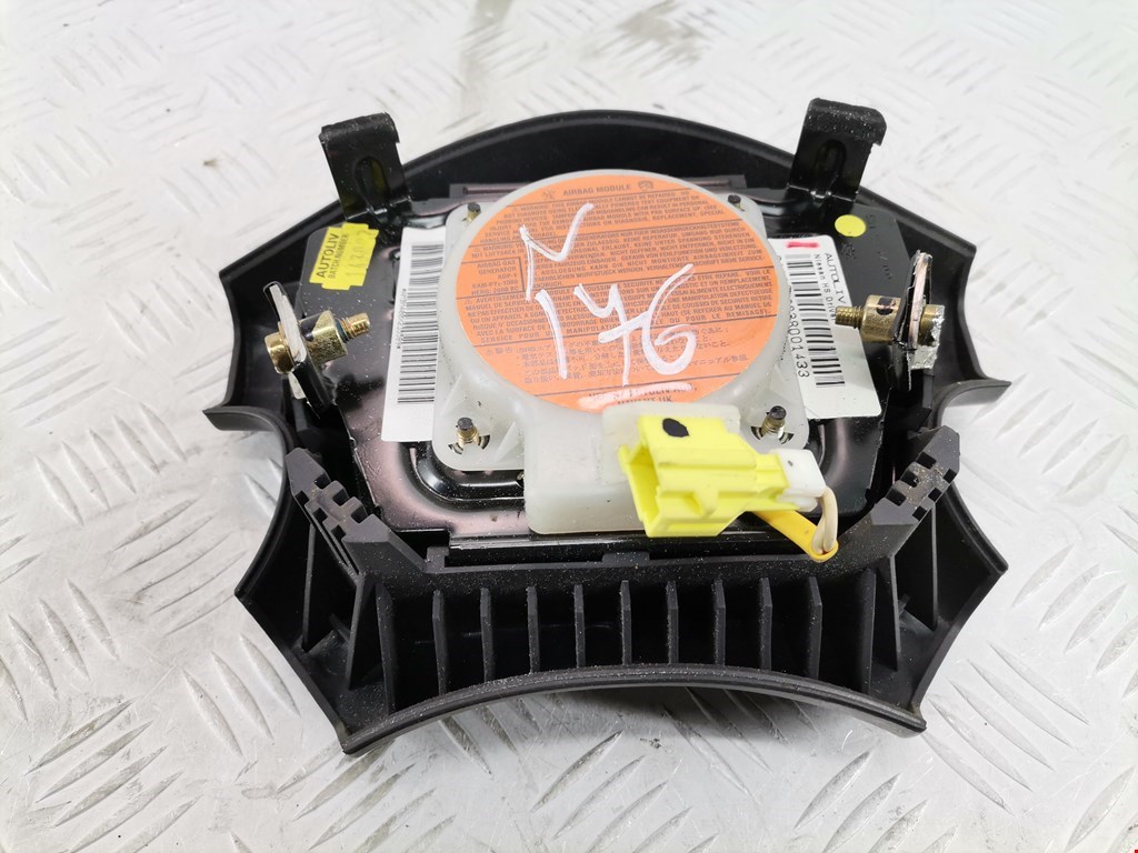 Подушка безопасности в рулевое колесо NISSAN Almera N16 2000-2006