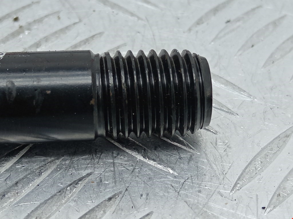 Крюк буксировочный DACIA Sandero 2008-2012