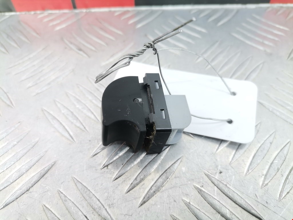 Кнопка стеклоподъемника AUDI A3 8P 2003-2013