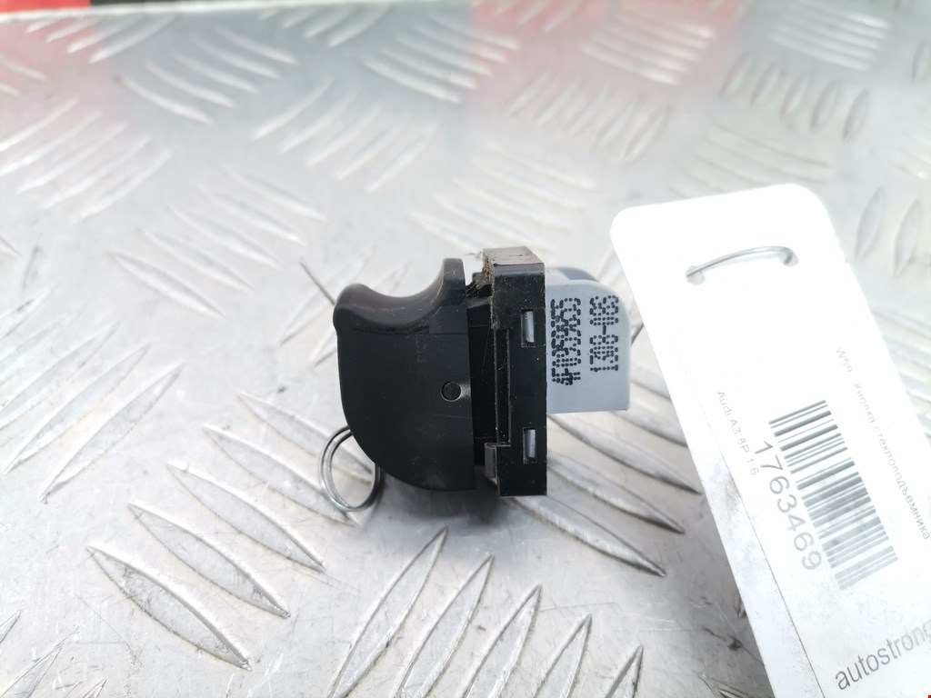 Кнопка стеклоподъемника AUDI A3 8P 2003-2013