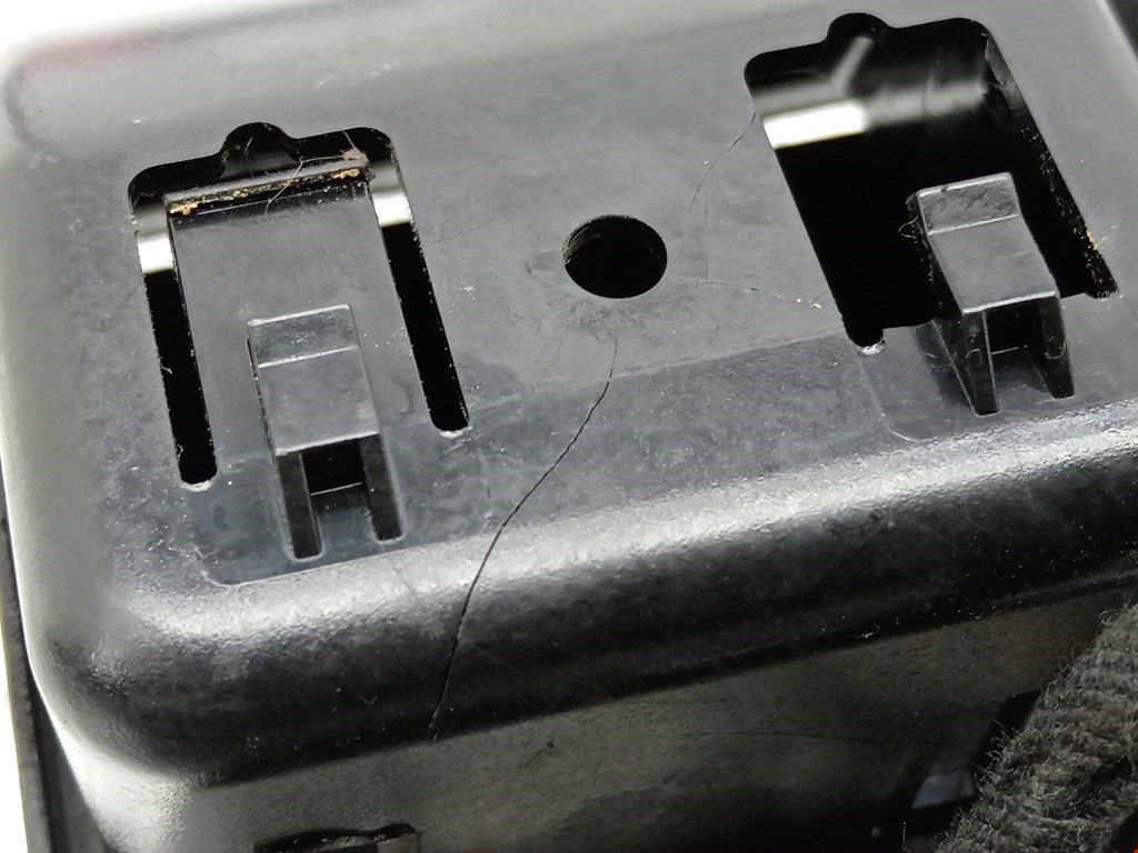 Пепельница передняя VOLKSWAGEN Bora 1998-2005