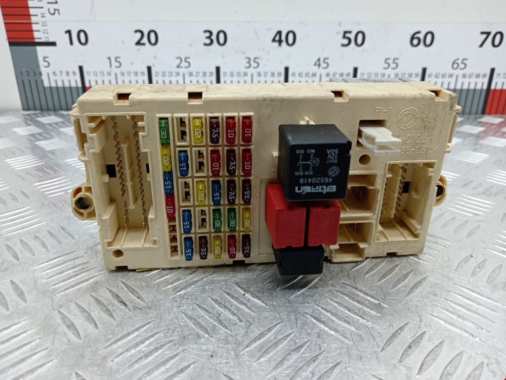 Датчик уровня в бачок омывателя FIAT Punto II (188) 1999-2007