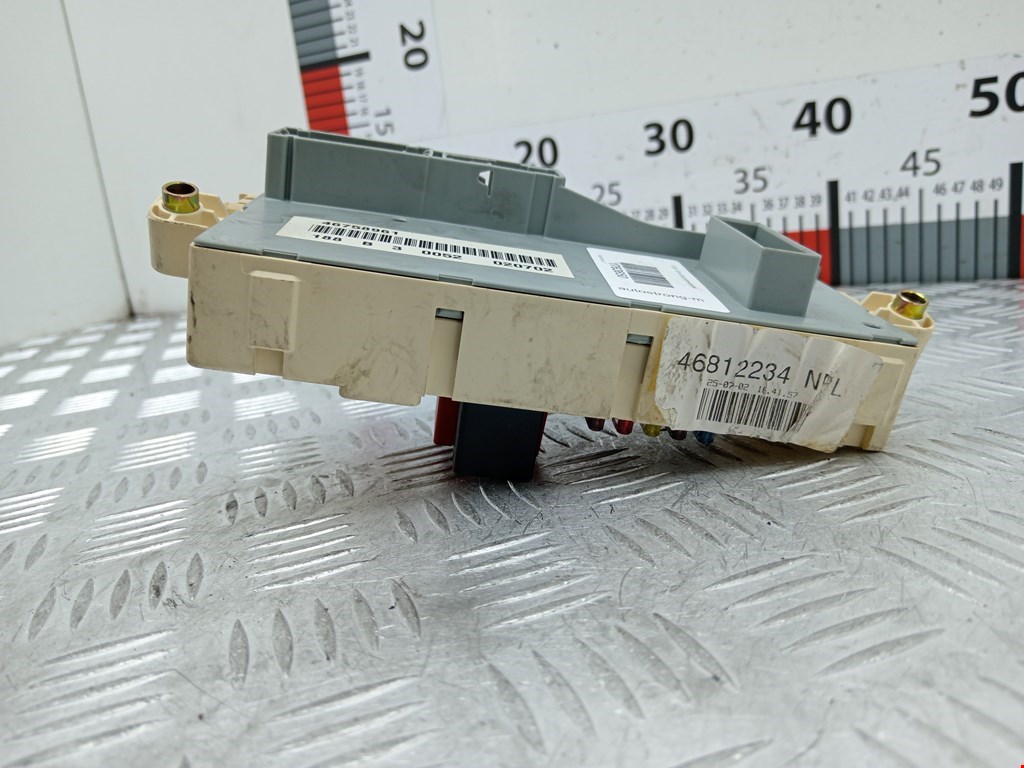 Датчик уровня в бачок омывателя FIAT Punto II (188) 1999-2007