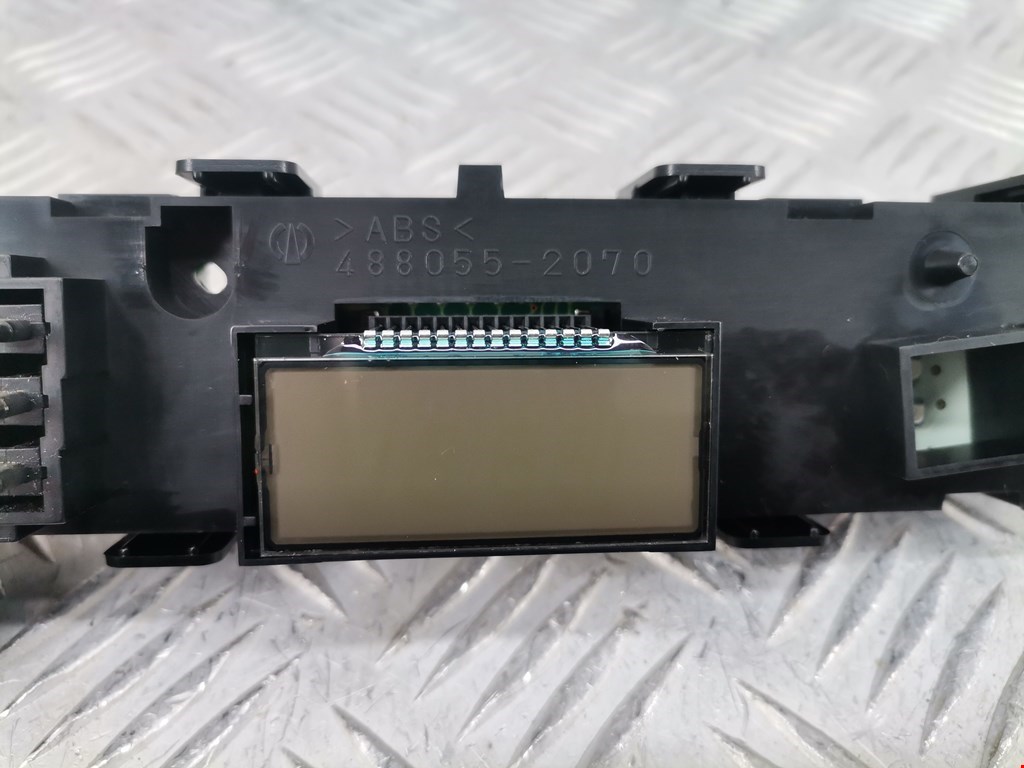 Часы TOYOTA RAV 4 XA30 2006-2012