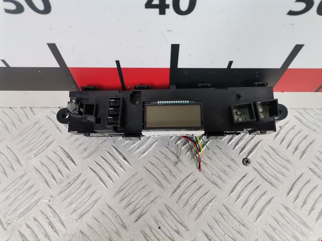 Часы TOYOTA RAV 4 XA30 2006-2012