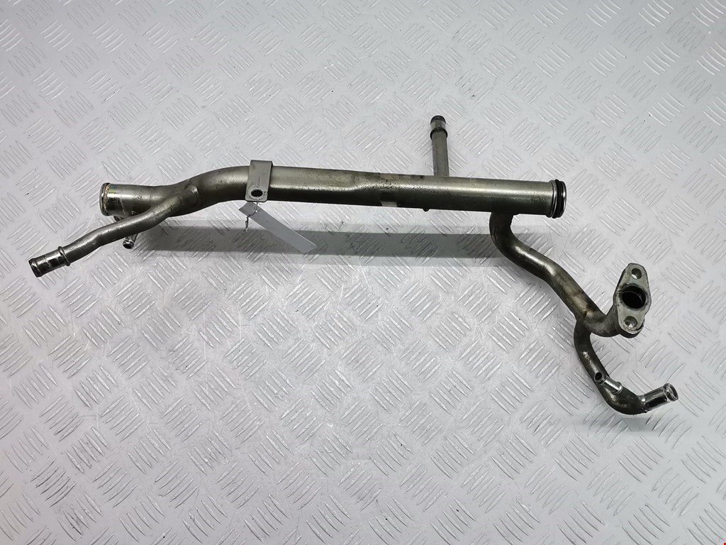 Патрубок VOLVO XC90 2002-2014