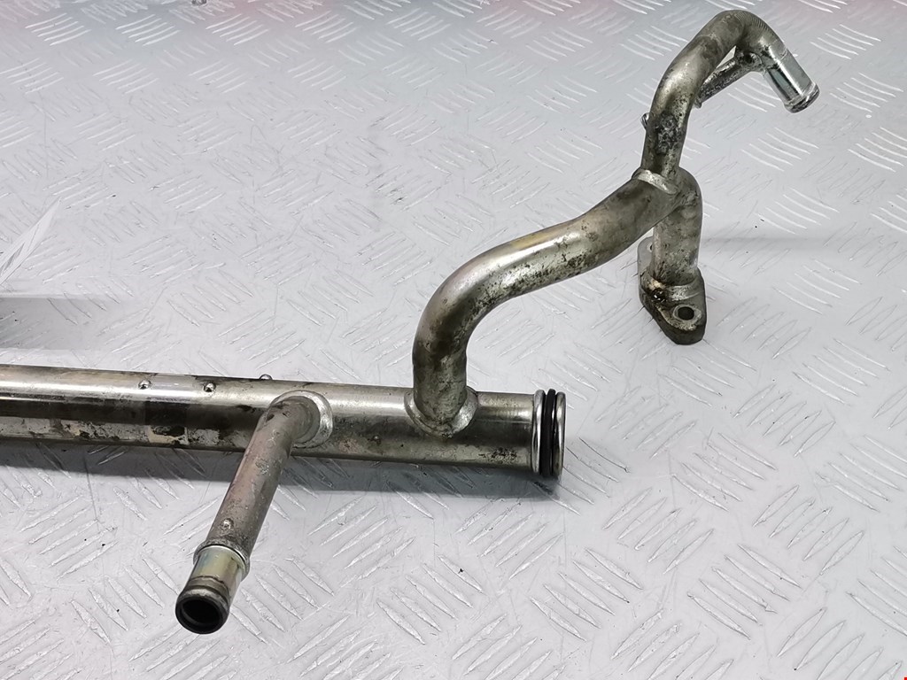 Патрубок VOLVO XC90 2002-2014