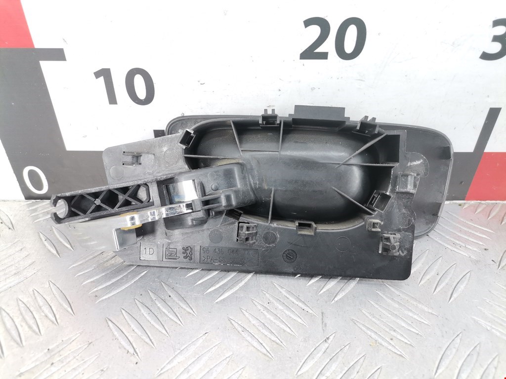 Ручка дверная задняя внутренняя правая PEUGEOT 307 2001-2008
