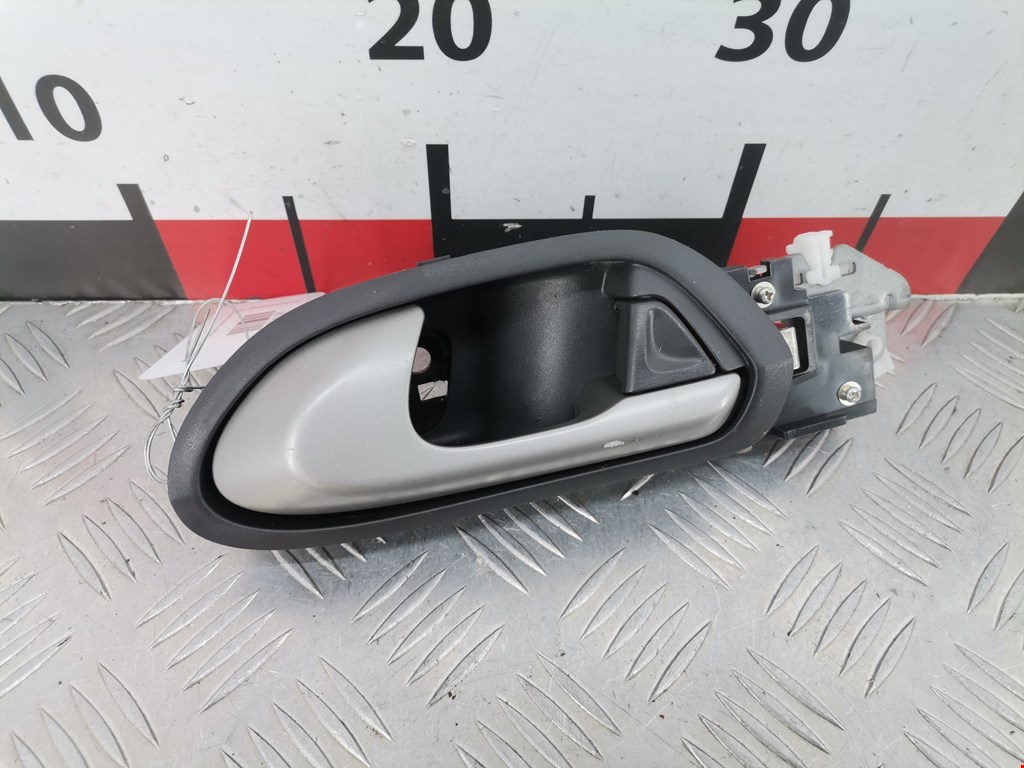 Ручка дверная задняя внутренняя левая HONDA Civic 4D 2006-2016