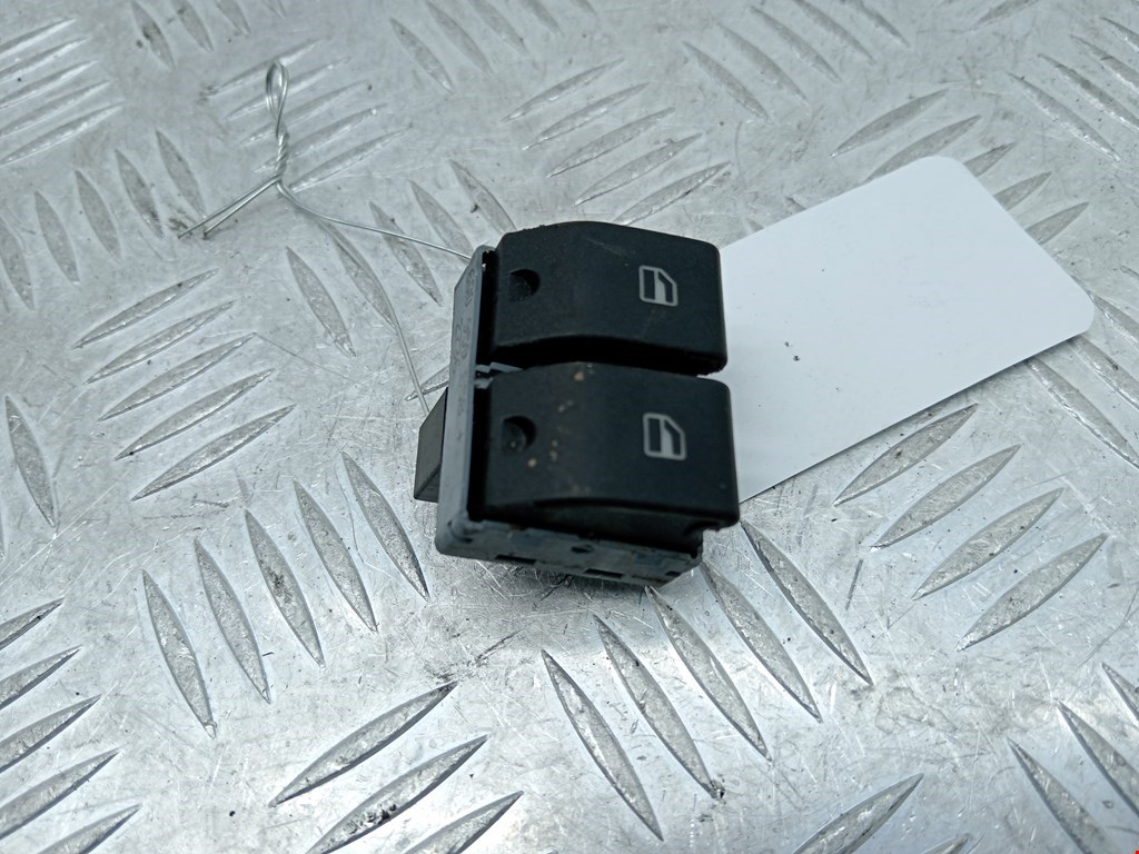 Блок управления стеклоподъемниками SEAT Ibiza 2002-2008