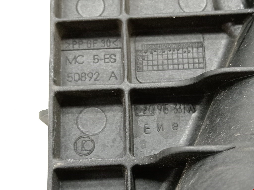 Крепление АКБ (корпус/подставка) SEAT Ibiza 2002-2008