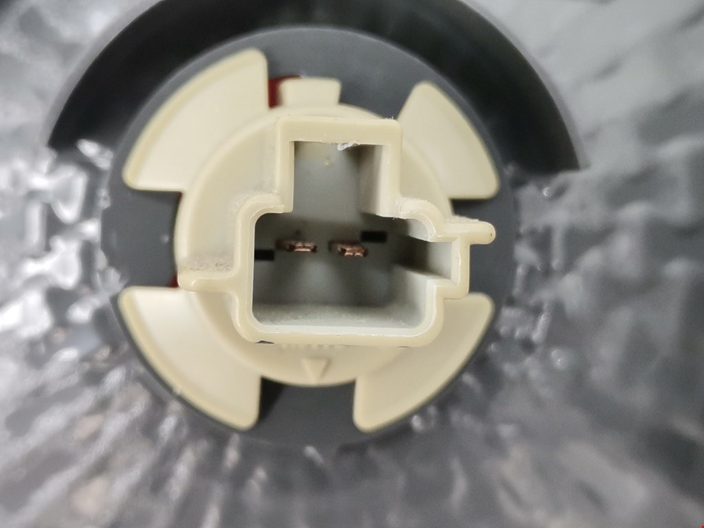 Фонарь задний внутренний левый MAZDA Mazda 6 GG 2000-2007