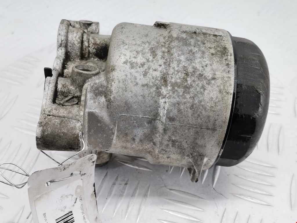 Корпус масляного фильтра BMW 1er E81\E87 2004-2011