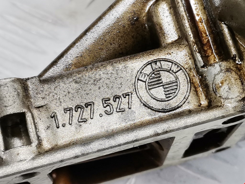 Корпус масляного фильтра BMW 3er E36 1991-2000