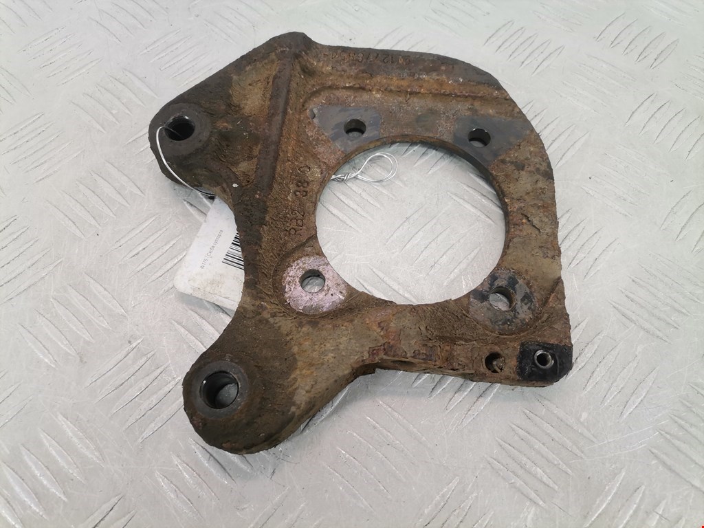 Скоба суппорта Opel Astra J (2009-2018)