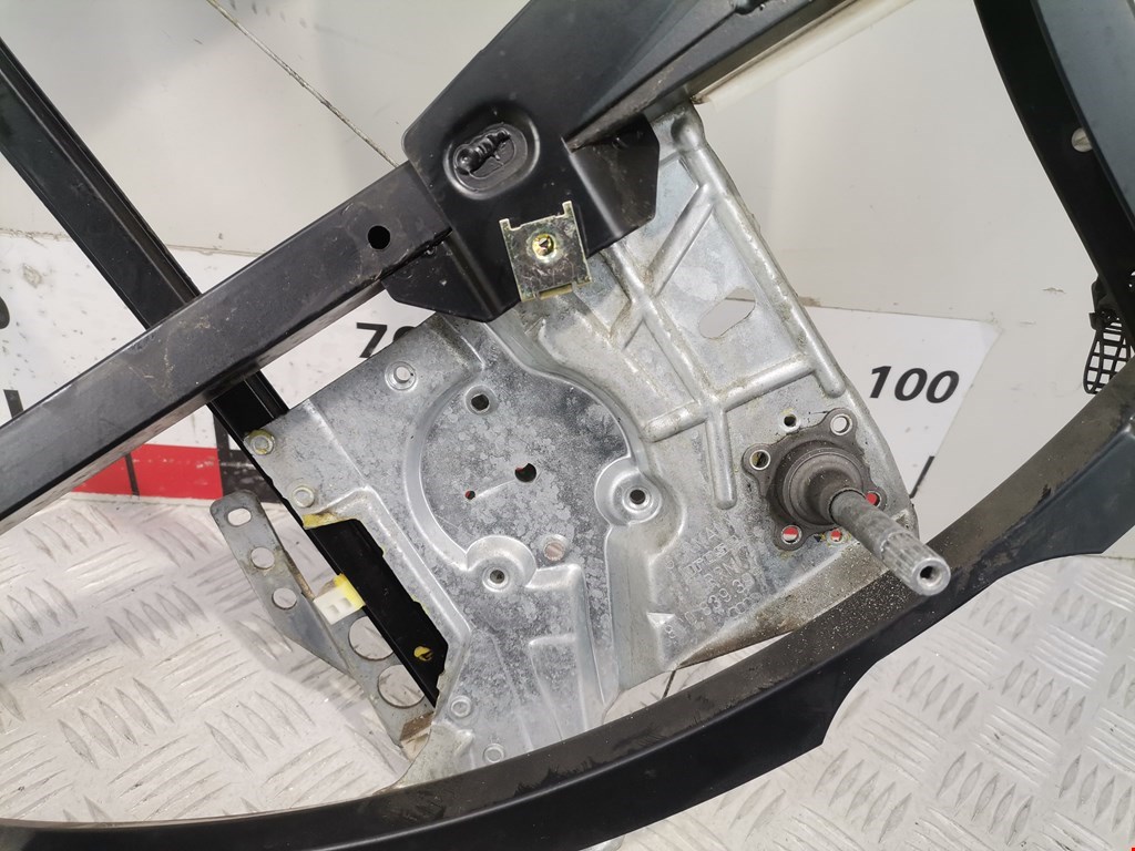 Стеклоподъемник задний левый AUDI A4 B5 1995-2001