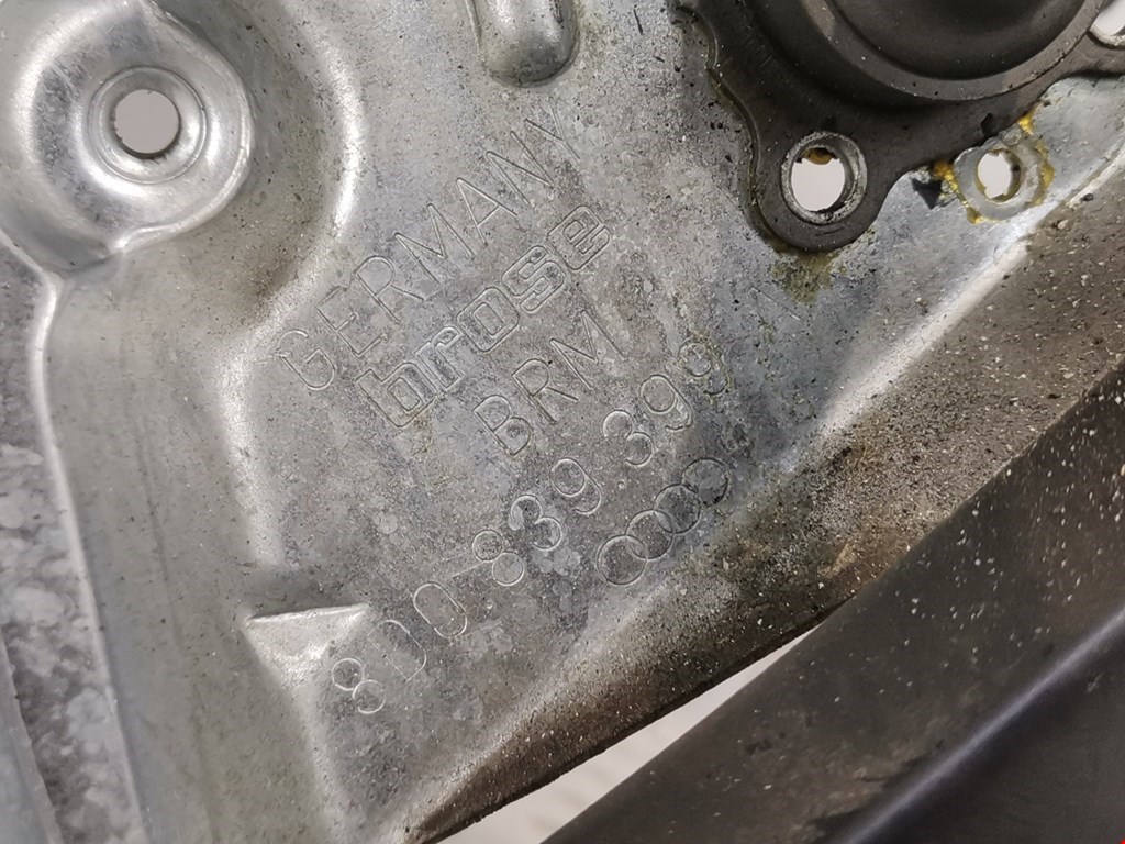 Стеклоподъемник задний левый AUDI A4 B5 1995-2001