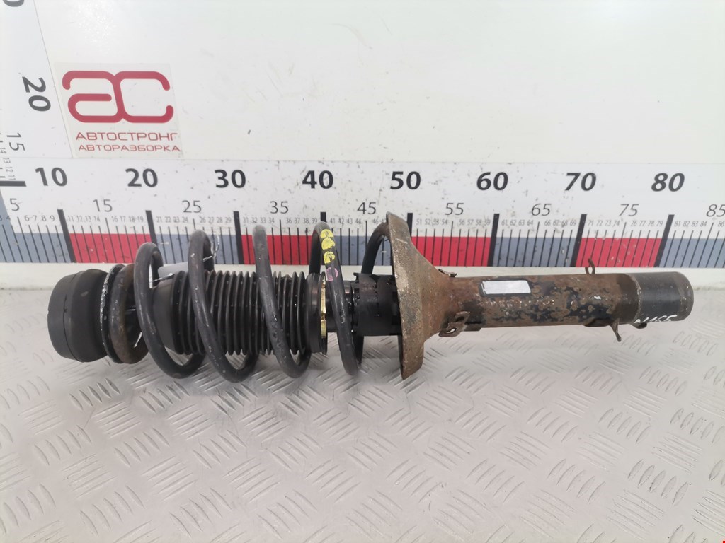 Стойка амортизатора переднего правого Audi A3 8L (1996-2003)