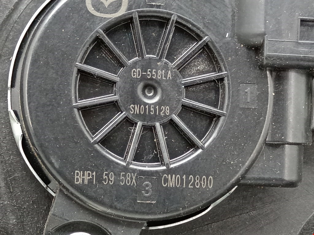 Стеклоподъемник передний левый MAZDA CX-3 2015-н.в.