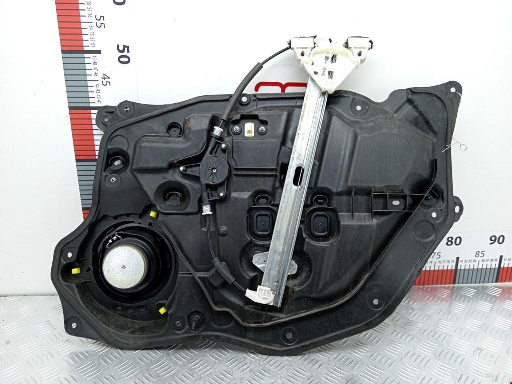 Стеклоподъемник передний левый MAZDA CX-3 2015-н.в.