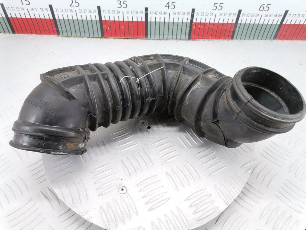 Патрубок воздушного фильтра (гофра инжектора) Ford Focus 1 (1998-2005)