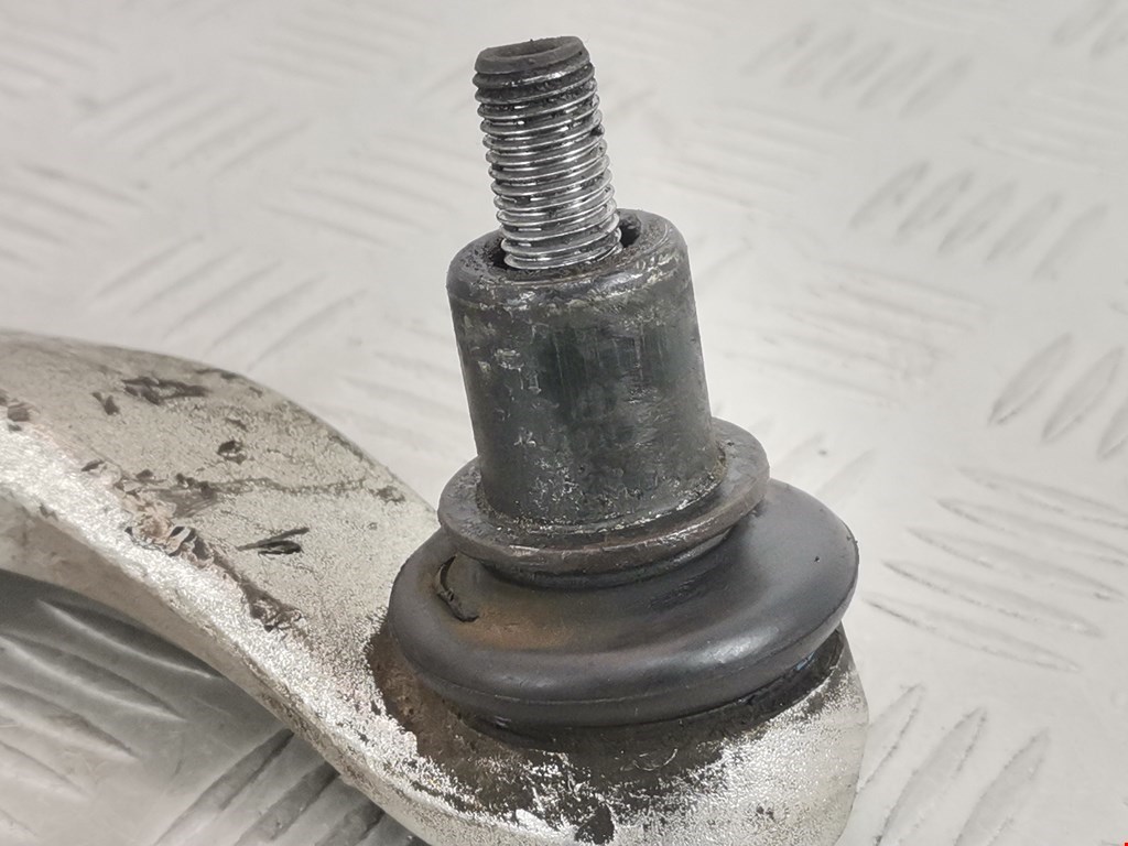 Рычаг передний правый VOLKSWAGEN Passat B5 1997-2005