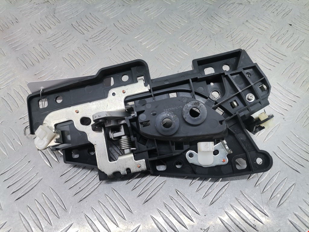 Ручка дверная задняя внутренняя левая HONDA Civic 4D 2006-2016