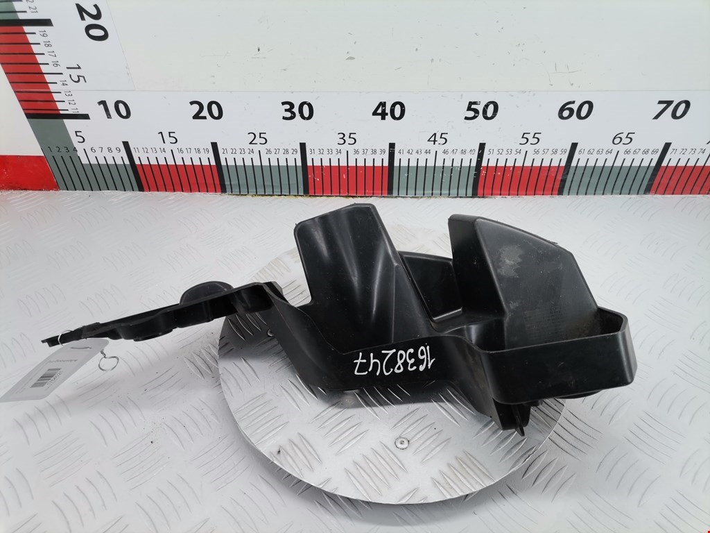 Кронштейн заднего бампера левый правый CITROEN C4 Cactus 2014-н.в.