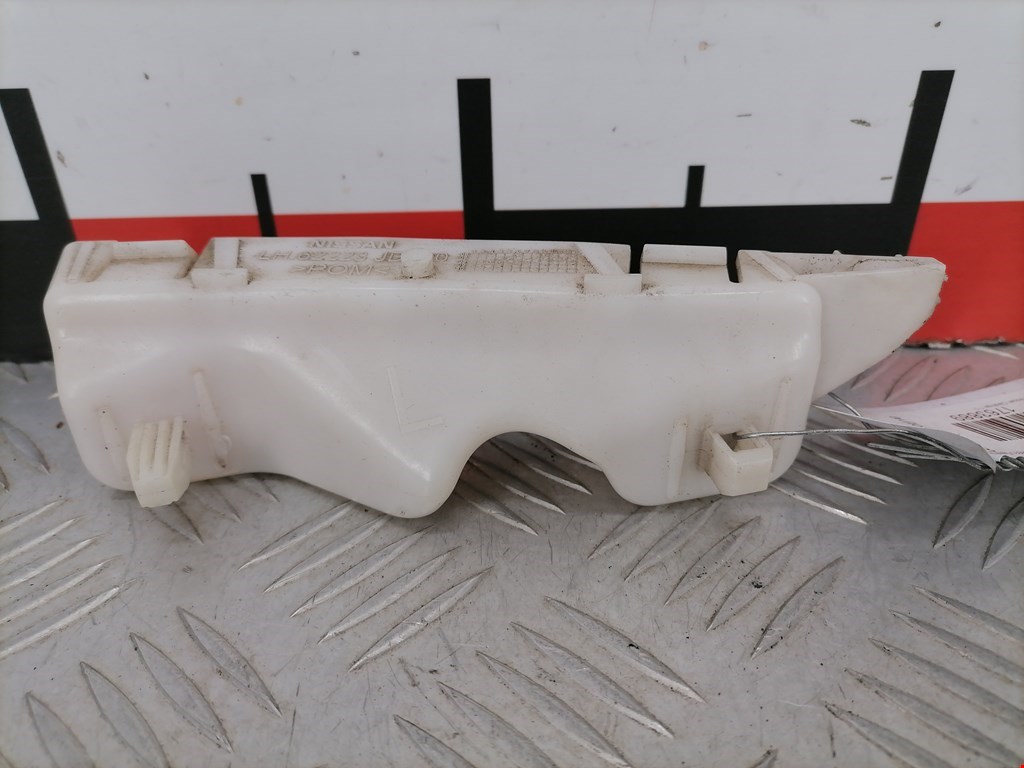 Кронштейн переднего бампера левый NISSAN Qashqai J10 2006-2013