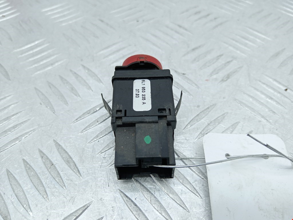 Кнопка аварийной сигнализации (аварийки) SEAT Cordoba 2002-2009