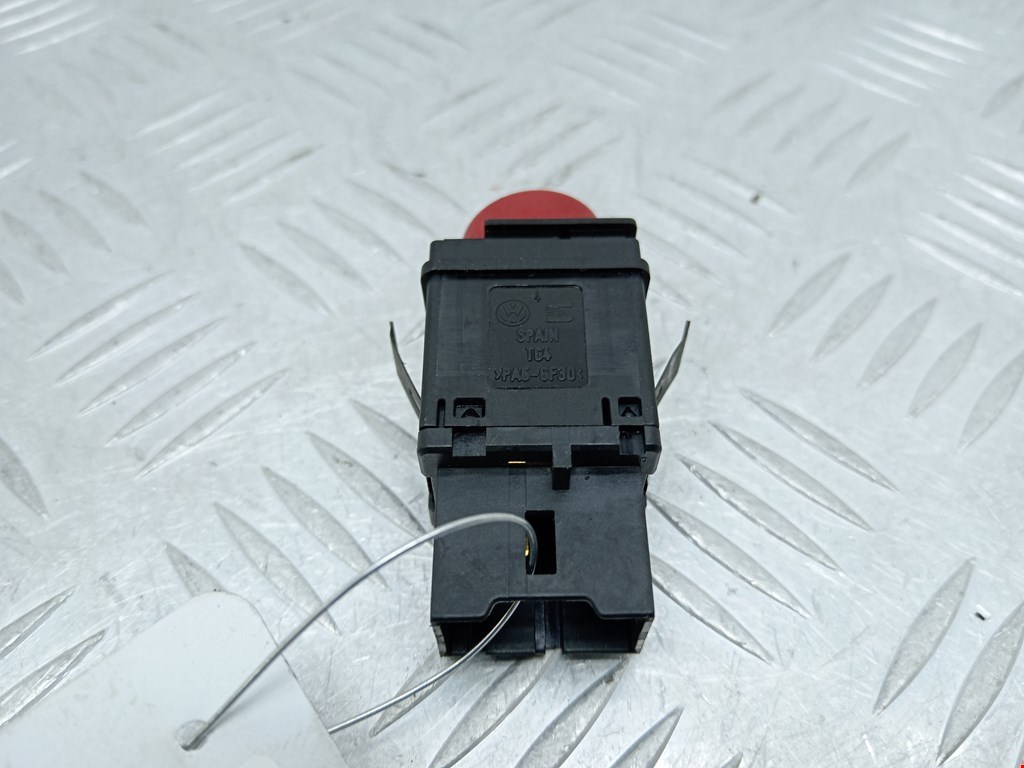 Кнопка аварийной сигнализации (аварийки) SEAT Cordoba 2002-2009
