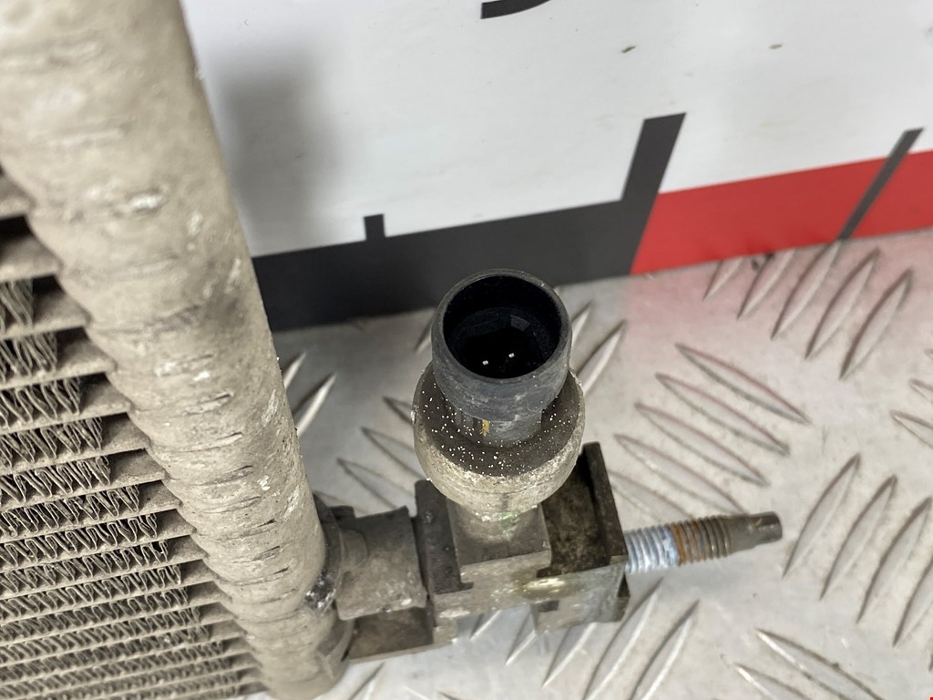 Радиатор кондиционера OPEL Astra J 2009-2017