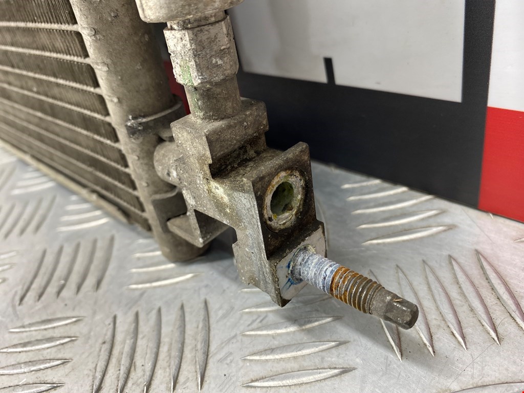 Радиатор кондиционера OPEL Astra J 2009-2017