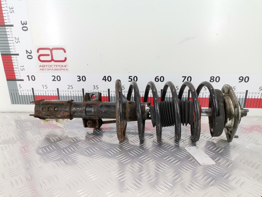 Стойка амортизатора переднего левого Volvo S60 1 (2000-2009)