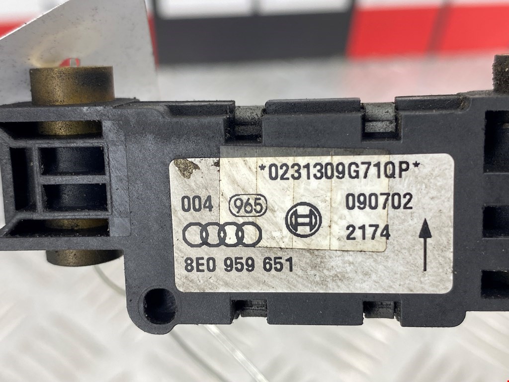 Датчик AIR BAG (подушек безопасности) AUDI A4 B6 2001-2005