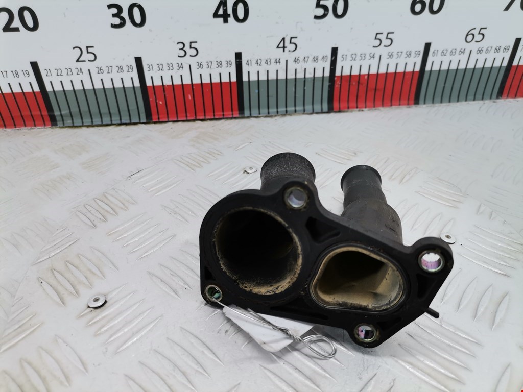 Корпус термостата FORD Focus II 2005-2011