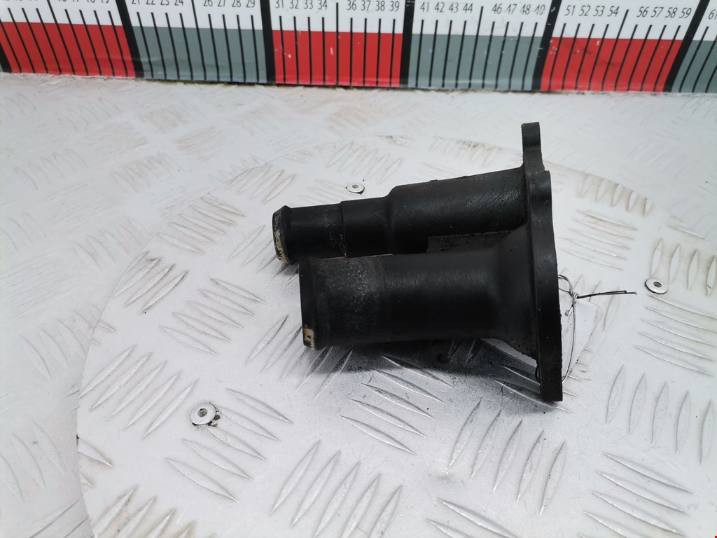 Корпус термостата FORD Focus II 2005-2011