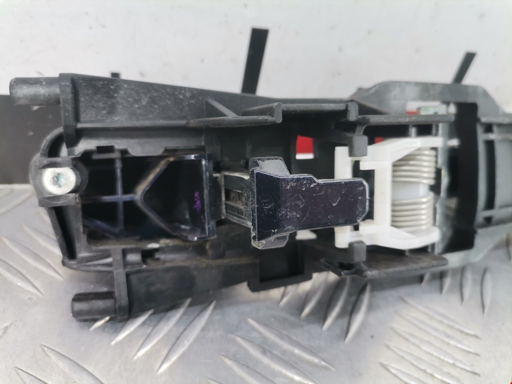 Ручка двери передней наружная левая MERCEDES-BENZ CLS-Class C219 2004-2010