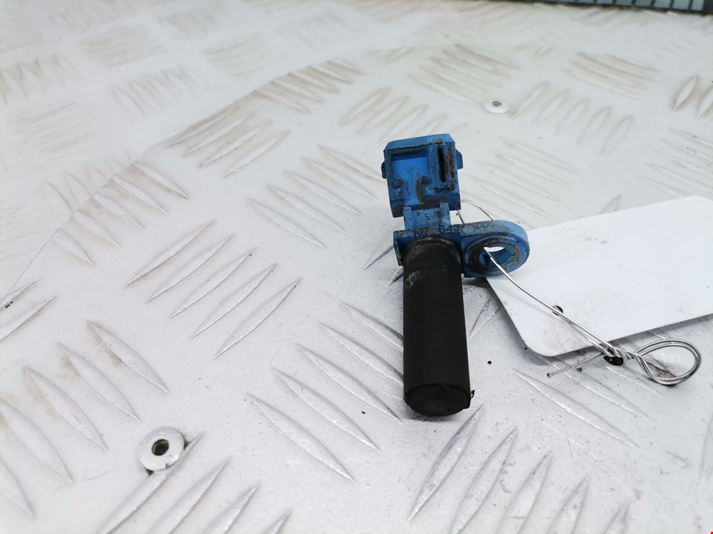 Датчик положения коленвала FORD Focus II 2005-2011