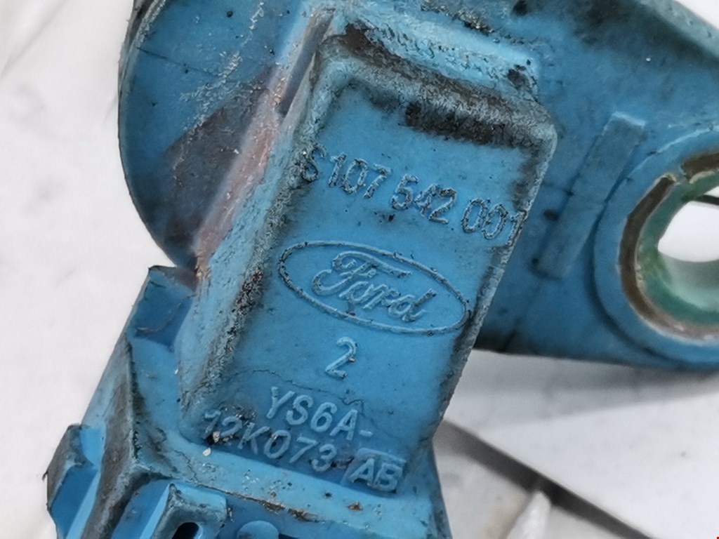 Датчик положения распредвала FORD Focus II 2005-2011