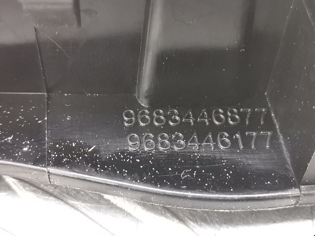 Ручка дверная задняя внутренняя левая CITROEN C3 Picasso 2009-2017